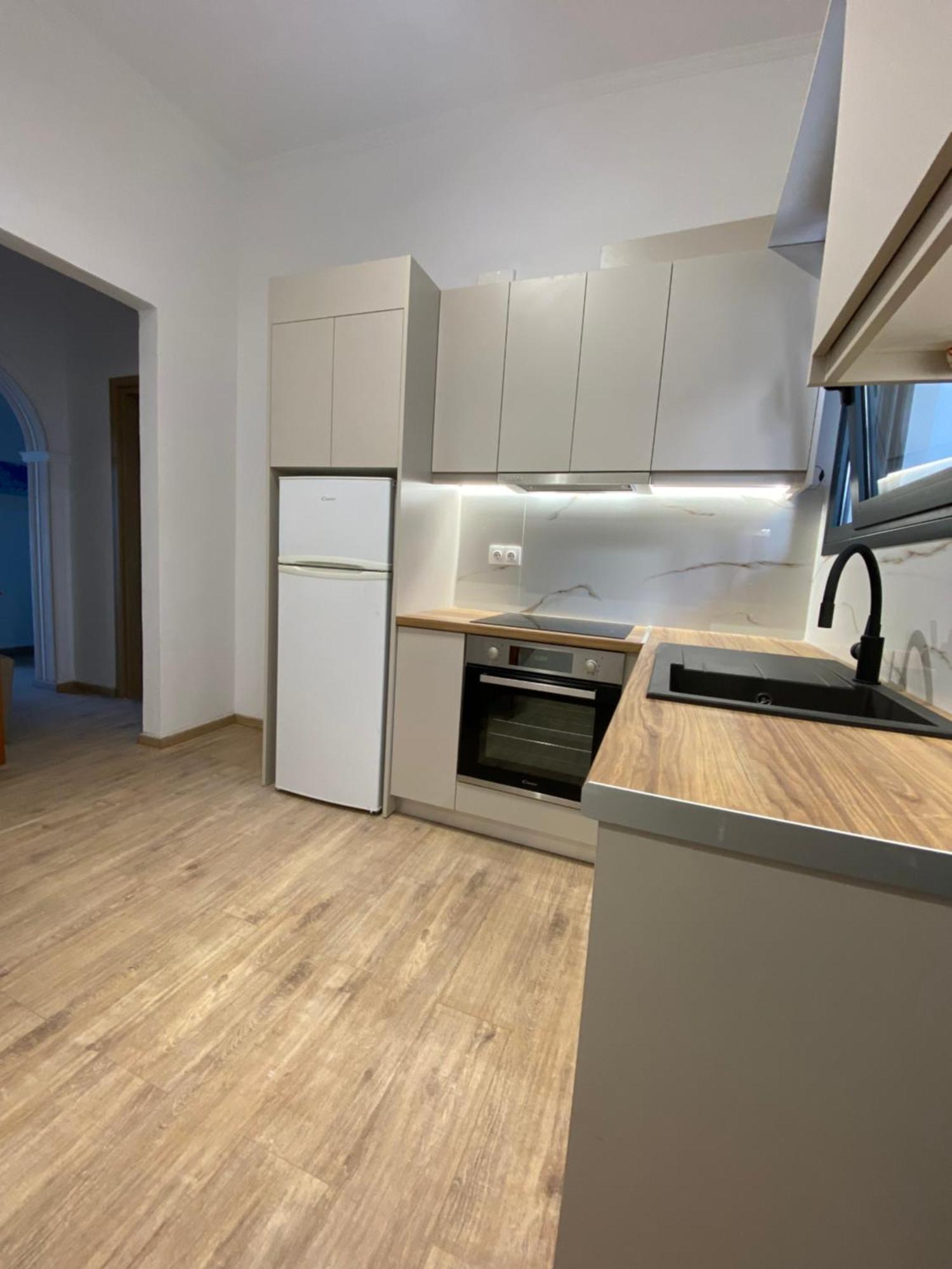 Akrogiali Apartments Барбати Екстериор снимка