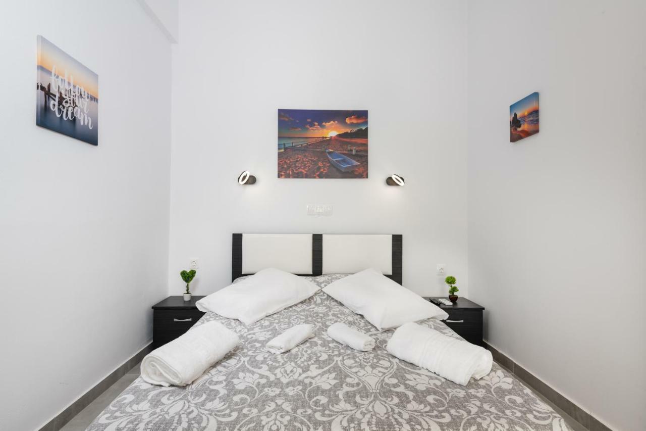 Akrogiali Apartments Барбати Екстериор снимка
