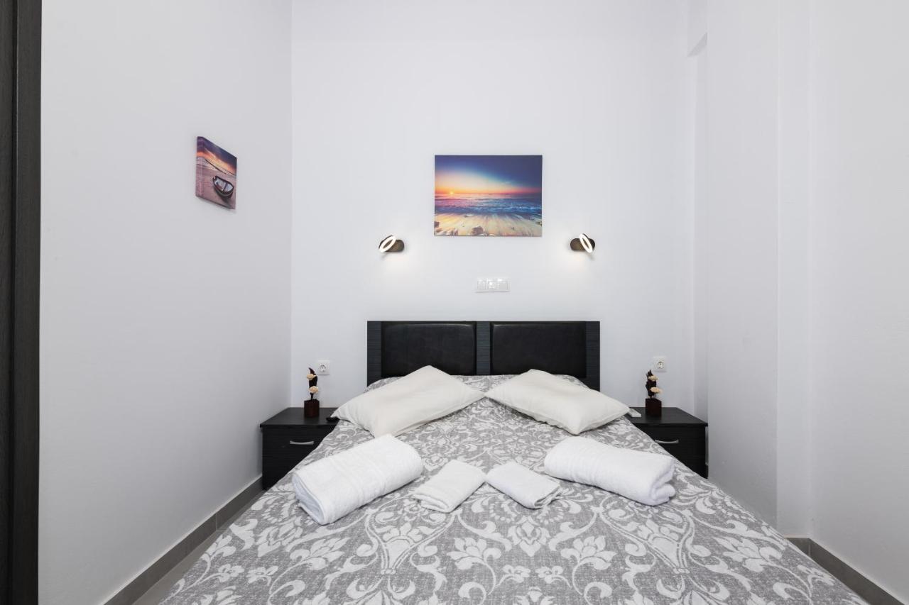 Akrogiali Apartments Барбати Екстериор снимка
